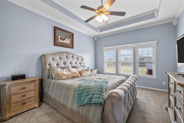 275 N Quail Run Drive, West, TX 76691