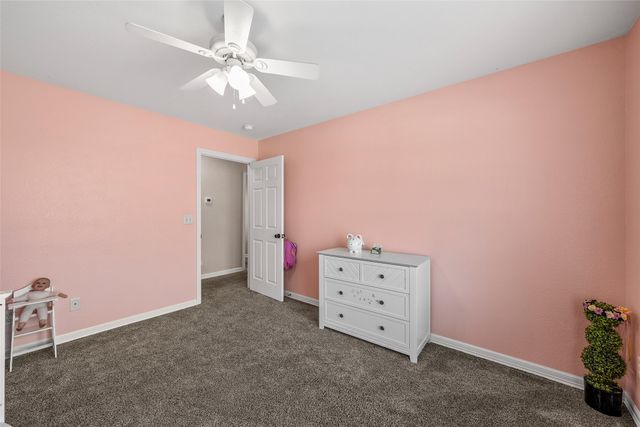 275 N Quail Run Drive, West, TX 76691