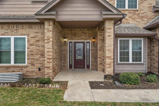 275 N Quail Run Drive, West, TX 76691