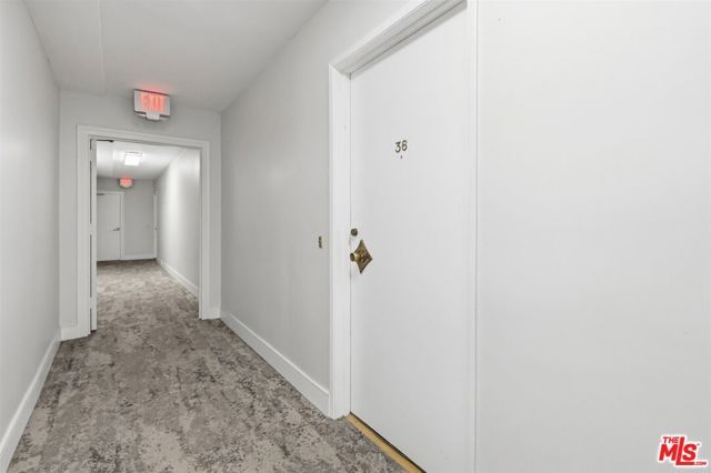 3407 Huxley Street 36, Los Angeles, CA 90027