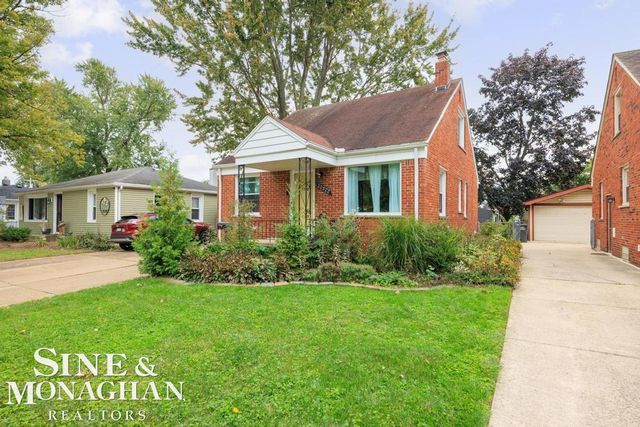 22522 Harper Lake Ave Street, Saint Clair Shores, MI 48080