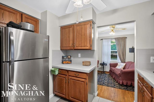22522 Harper Lake Ave Street, Saint Clair Shores, MI 48080