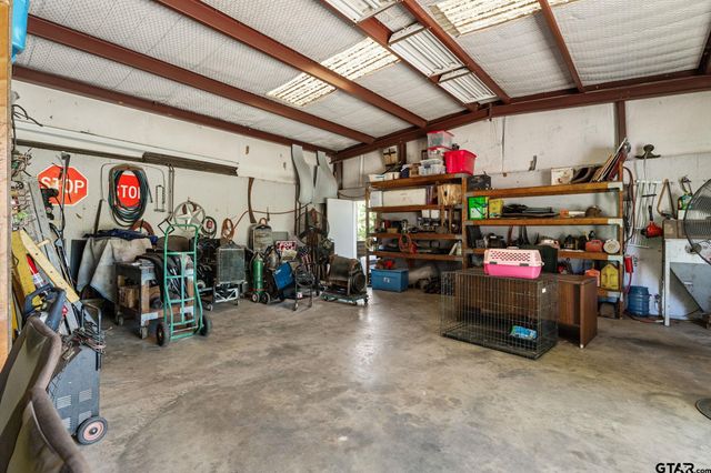 21566 CR 294, Arp, TX 75750