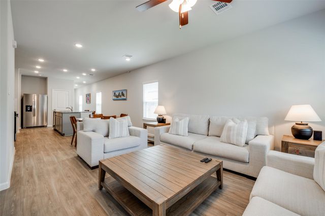 8026 Peppercorn Street, Magnolia, TX 77354