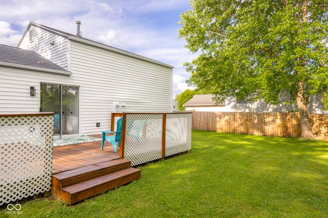 2593 Chaucer Drive, Columbus, IN 47201