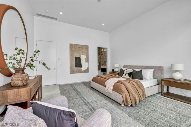 8 Cloudloft Court, Henderson, NV 89012