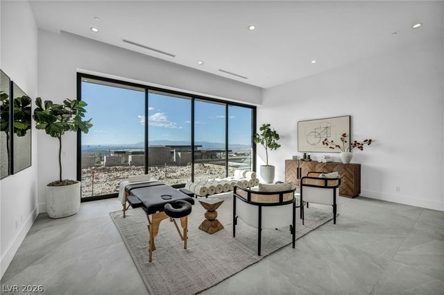 8 Cloudloft Court, Henderson, NV 89012
