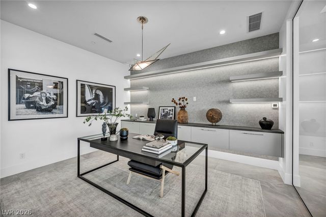 8 Cloudloft Court, Henderson, NV 89012