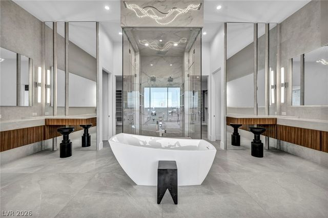 8 Cloudloft Court, Henderson, NV 89012