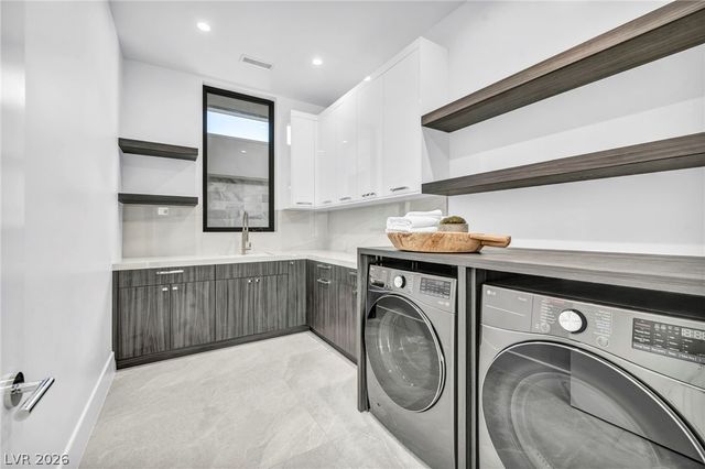 8 Cloudloft Court, Henderson, NV 89012