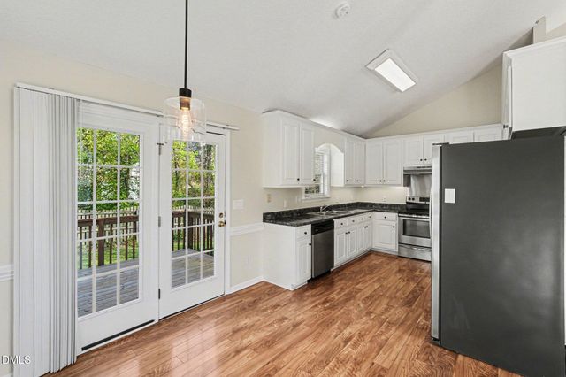 284 Dullis Circle, Garner, NC 27529