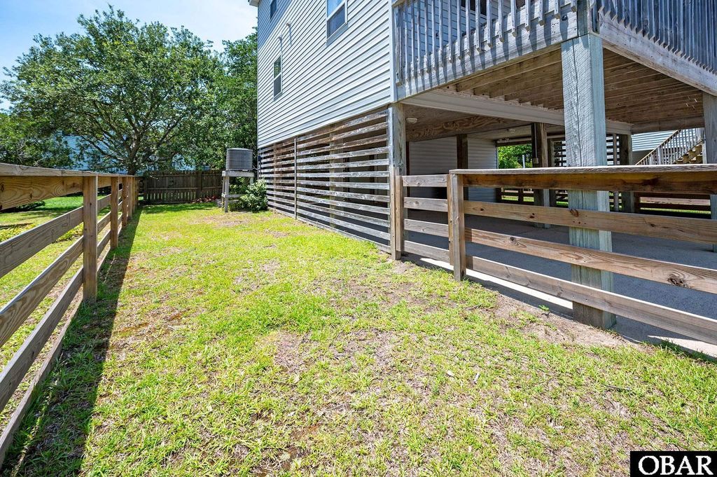Image 34 of property listing at 109 Collins Court Lot 7, Manteo, NC 27954