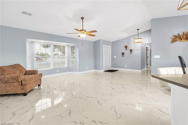 222 Ground Dove CIR, Lehigh Acres, FL 33936