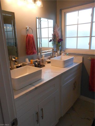 222 Ground Dove CIR, Lehigh Acres, FL 33936