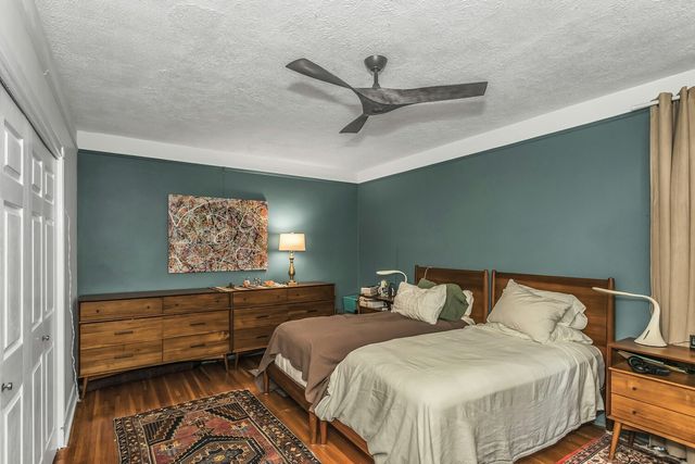 9945 67th Rd Apt 422, New York City, NY 11375