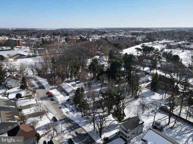 78 WASHINGTON ST, Dover, DE 19901