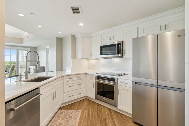 7593 GATHERING DRIVE 503, Reunion, FL 34747