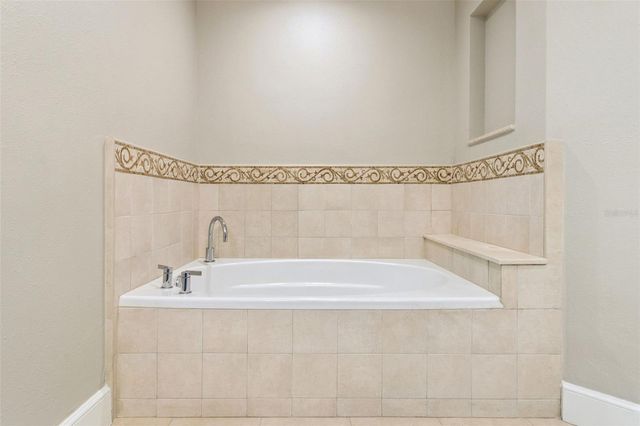 7593 GATHERING DRIVE 503, Reunion, FL 34747