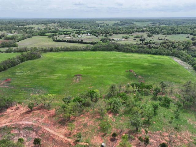 8 Wild Horse Creek, Luther, OK 73054