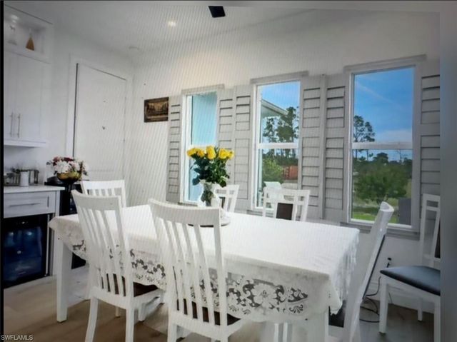 2575 31st AVE NE, Naples, FL 34120