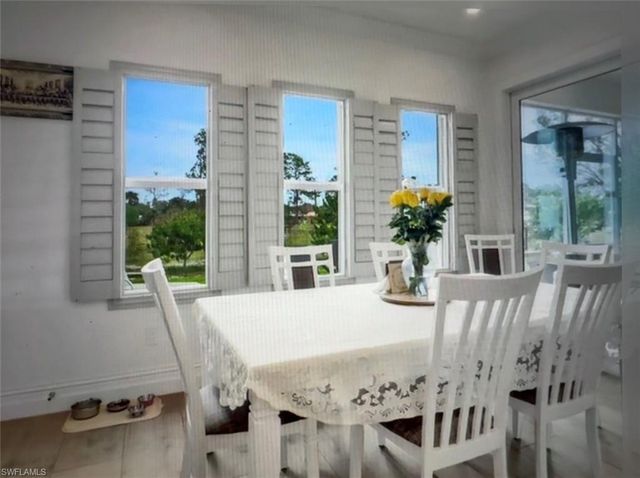 2575 31st AVE NE, Naples, FL 34120