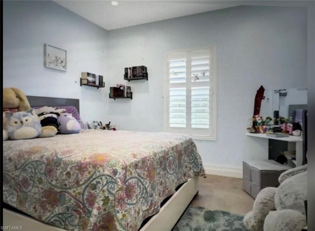 2575 31st AVE NE, Naples, FL 34120