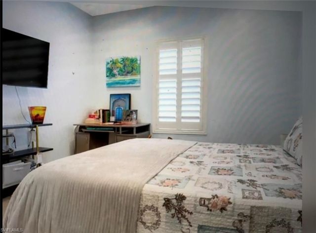 2575 31st AVE NE, Naples, FL 34120