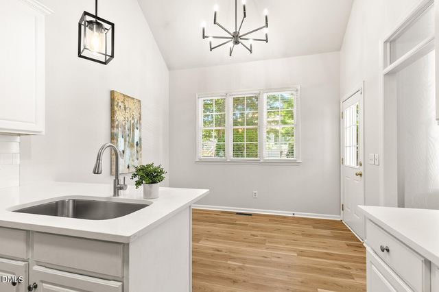 7816 Harps Mill Woods Run, Raleigh, NC 27615