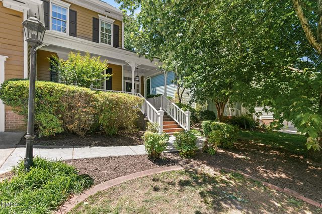7816 Harps Mill Woods Run, Raleigh, NC 27615