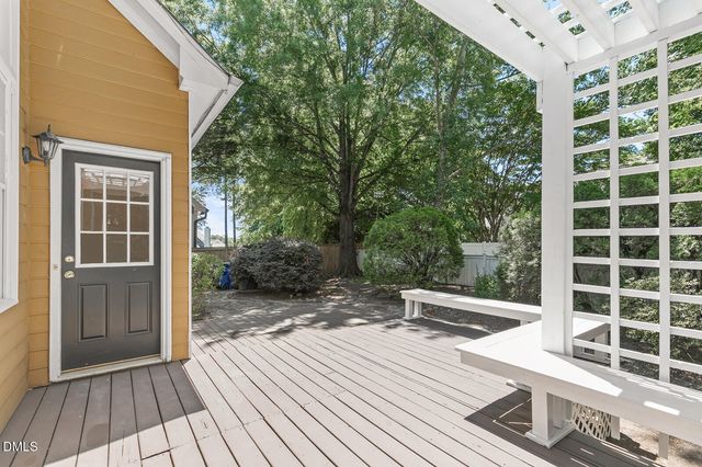 7816 Harps Mill Woods Run, Raleigh, NC 27615