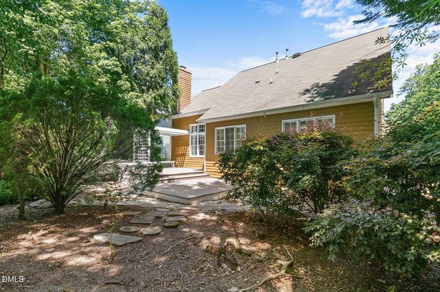 7816 Harps Mill Woods Run, Raleigh, NC 27615