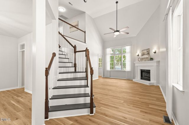 7816 Harps Mill Woods Run, Raleigh, NC 27615