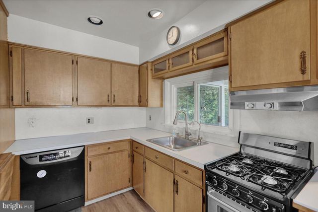 2107 CULLUM DRIVE, Reading, PA 19601