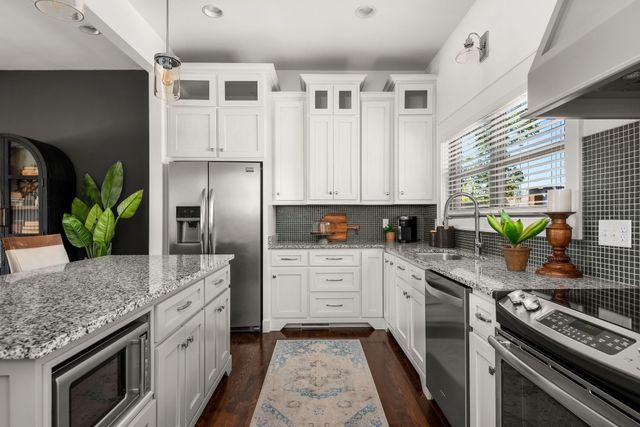 1707 3rd Ave, N, Nashville, TN 37208