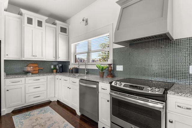 1707 3rd Ave, N, Nashville, TN 37208