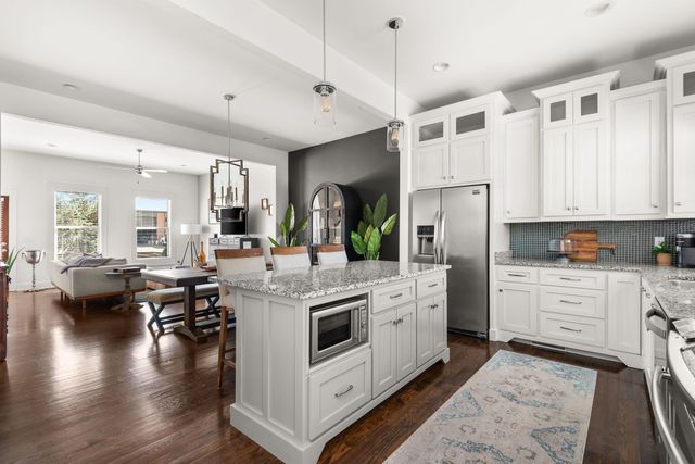 1707 3rd Ave, N, Nashville, TN 37208