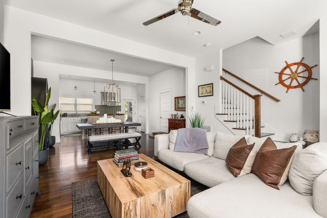 1707 3rd Ave, N, Nashville, TN 37208