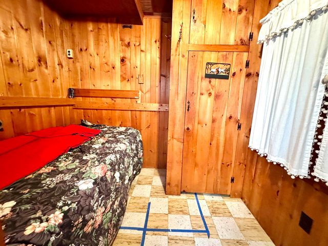 1999 North Main Street, Pittsburg, NH 03592