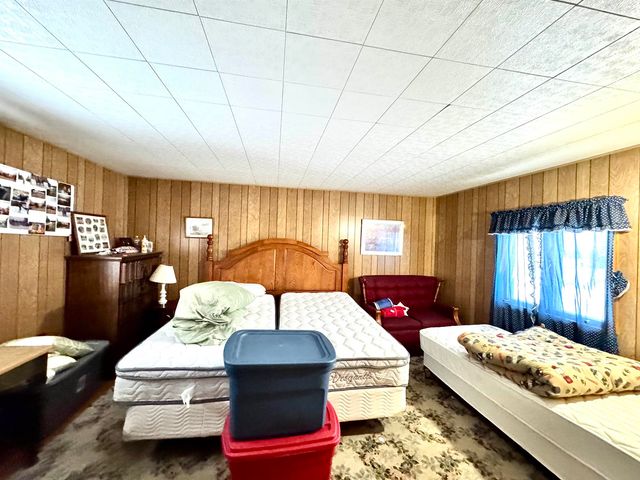 1999 North Main Street, Pittsburg, NH 03592