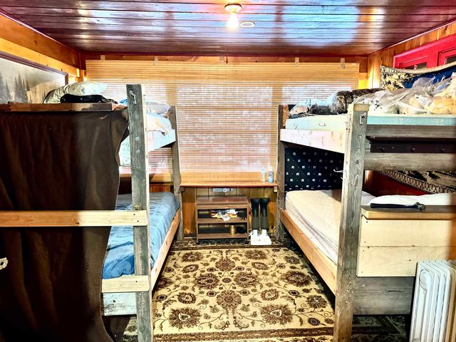 1999 North Main Street, Pittsburg, NH 03592