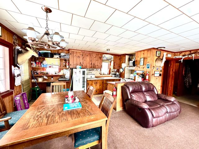 1999 North Main Street, Pittsburg, NH 03592