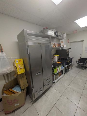 Boba Tea Shop For Sale North Miami Beach, North Miami Beach, FL 33162