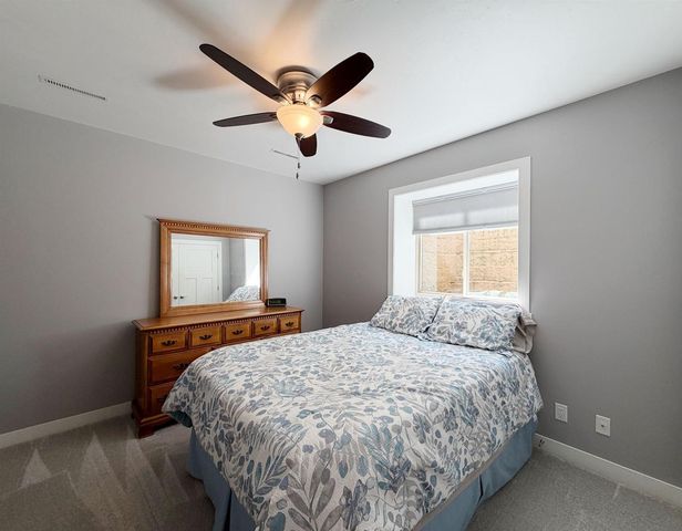 1362 CANDLELIGHT LANE, Fond Du Lac, WI 54935