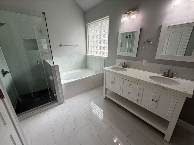 207 Arrowhead TRL, Cedar Park, TX 78613