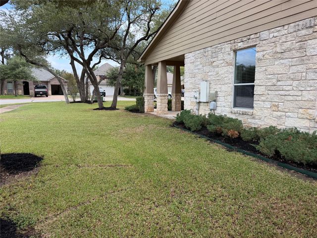 207 Arrowhead TRL, Cedar Park, TX 78613