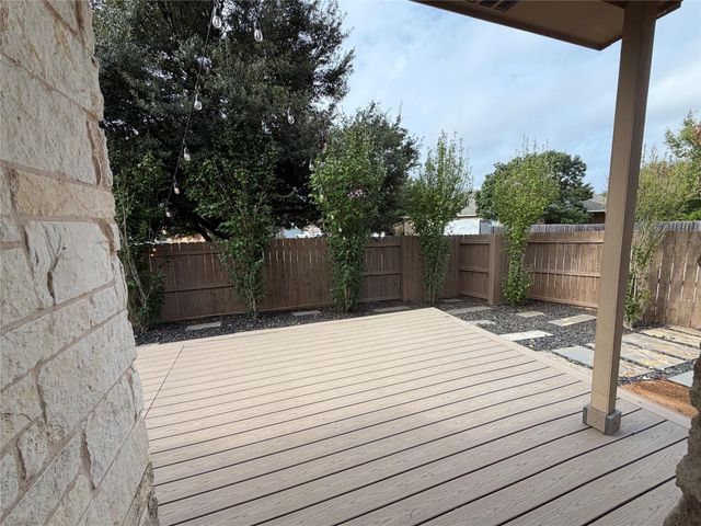 207 Arrowhead TRL, Cedar Park, TX 78613