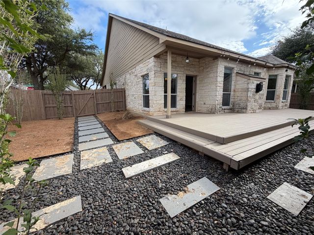 207 Arrowhead TRL, Cedar Park, TX 78613