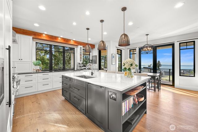 4332 Samish Crest Drive, Bellingham, WA 98229