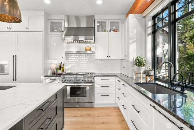 4332 Samish Crest Drive, Bellingham, WA 98229