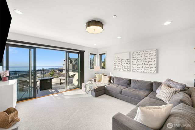 4332 Samish Crest Drive, Bellingham, WA 98229